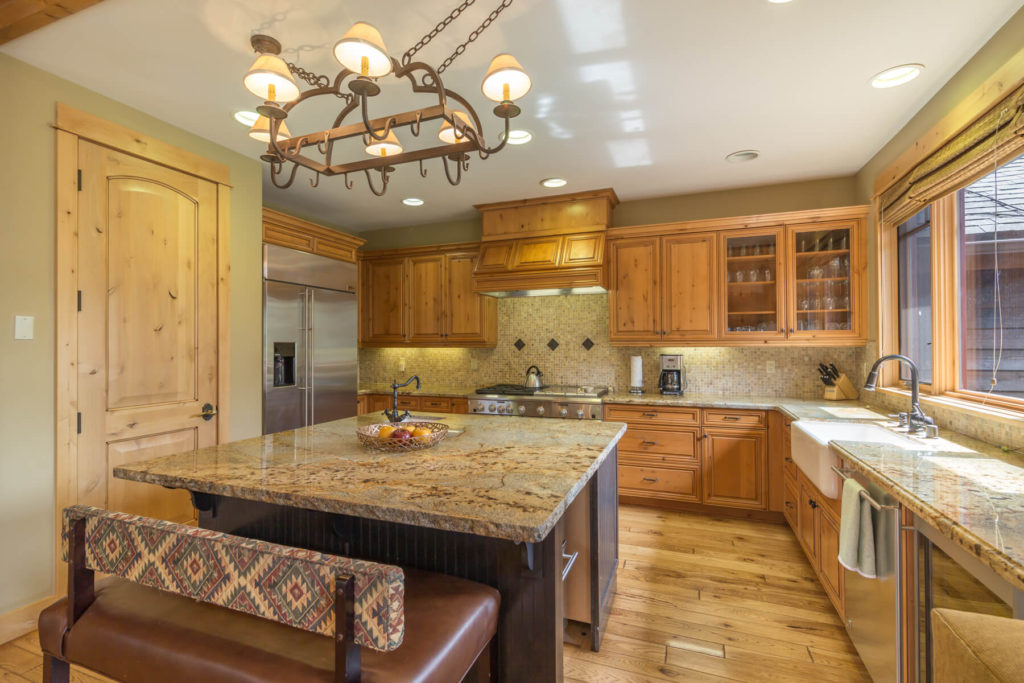 Valmont House - Image 12