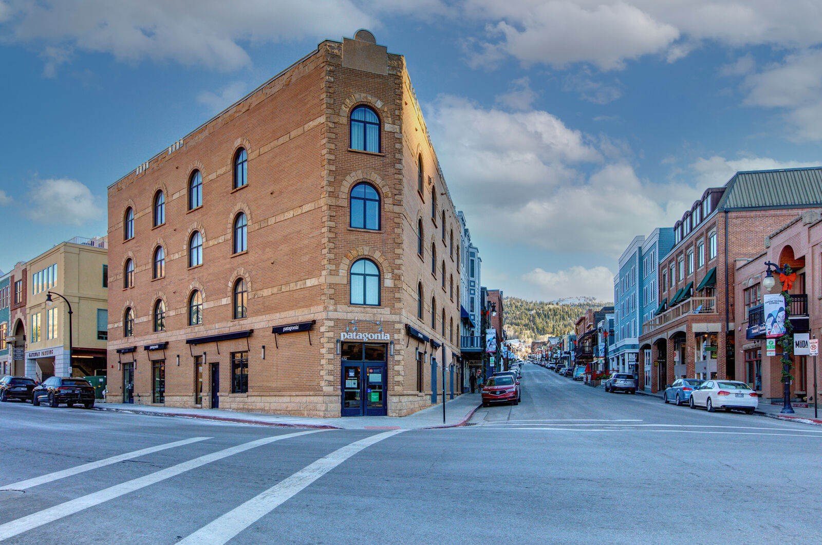 Silver Home - Image 38