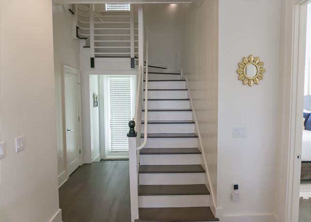 Pelican House - Image 8