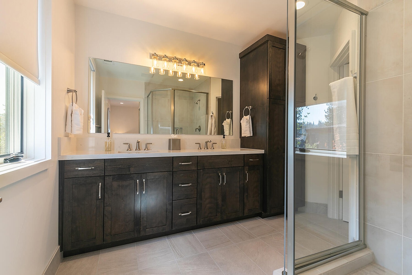 Lane House - Image 16