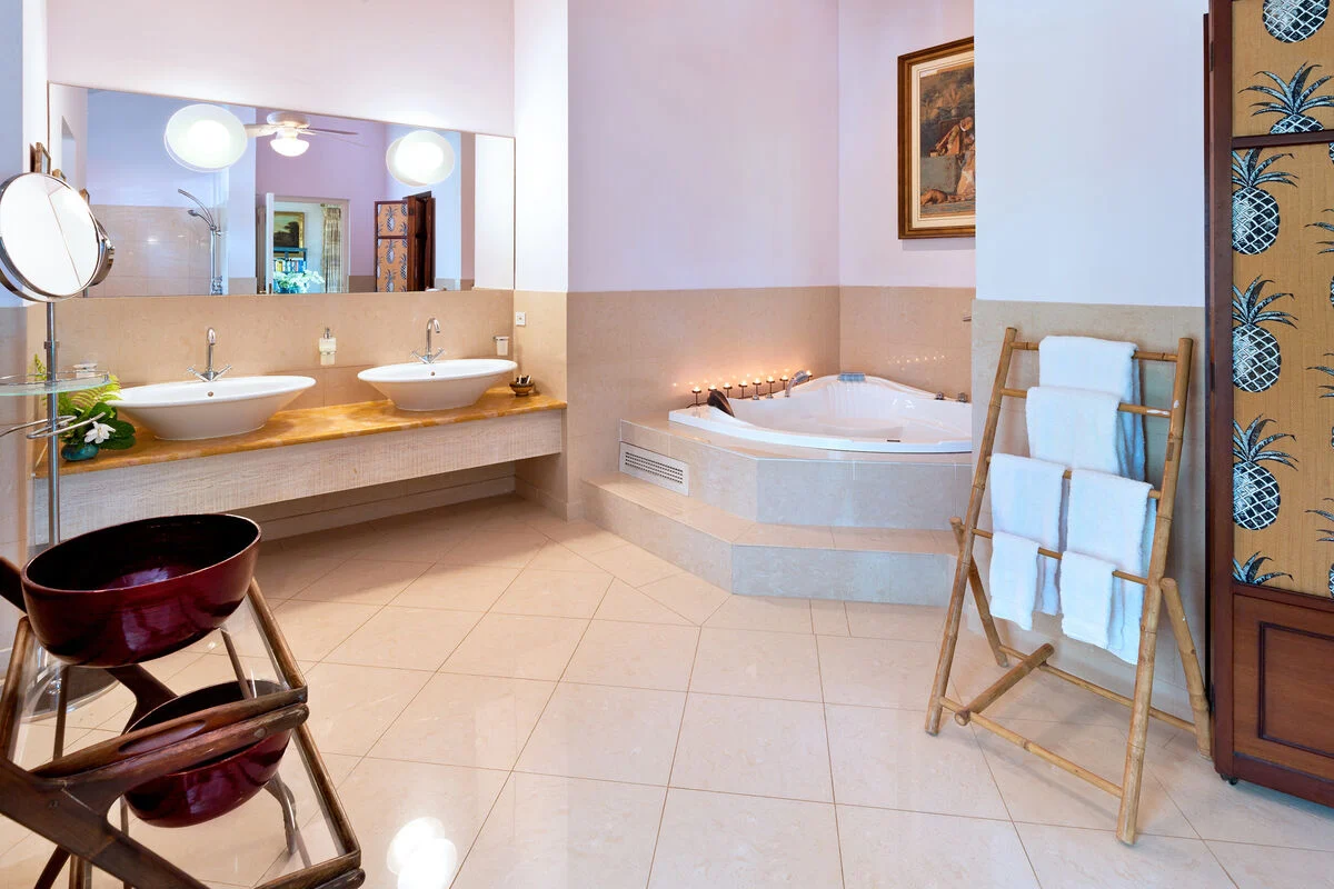 Kingfish Manor - Image 9