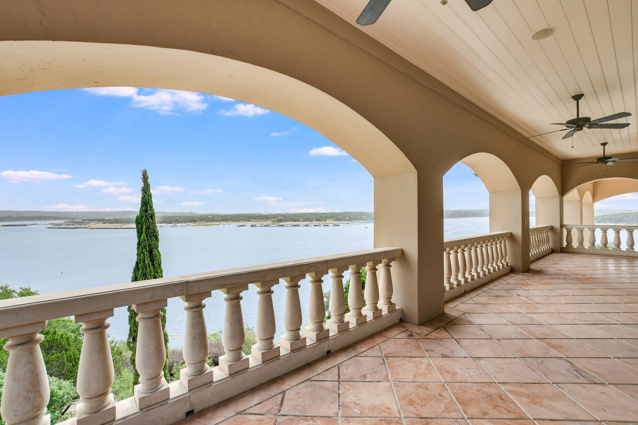 Vaughan Manor - Image 45