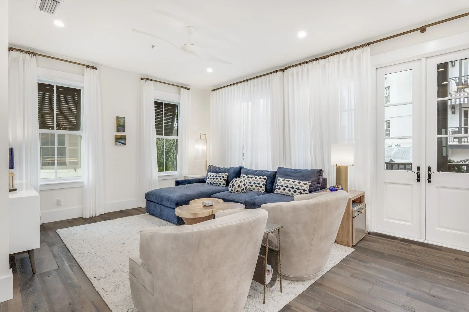 Main Street Condo - Image 9