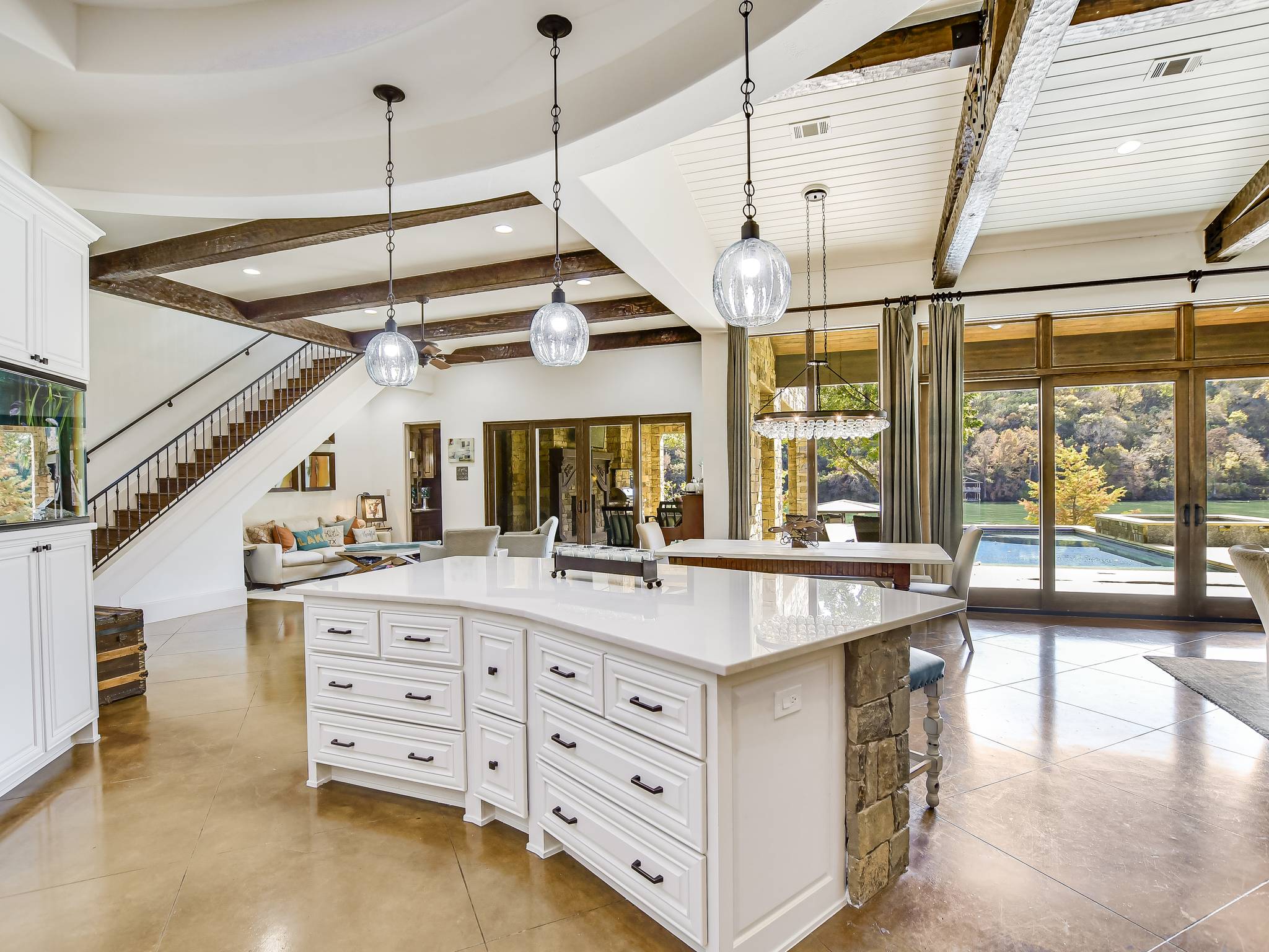 Patterson Manor - Image 9