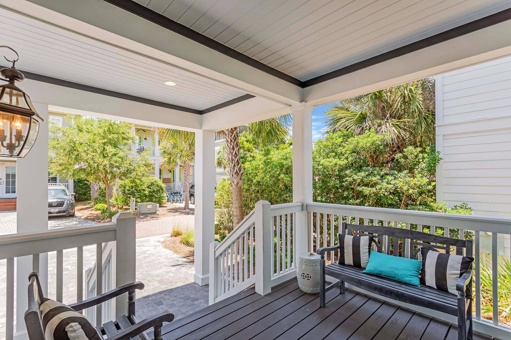 Flip Flop Place - Image 43