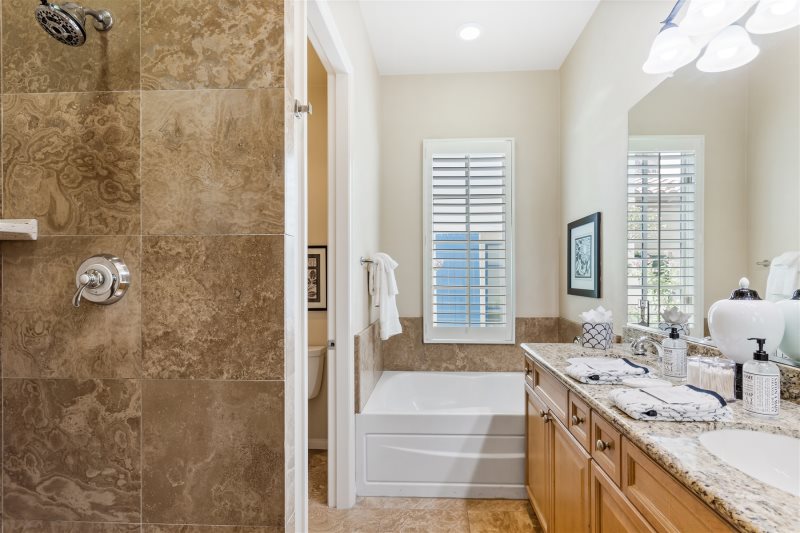 Noelle Home - Image 23