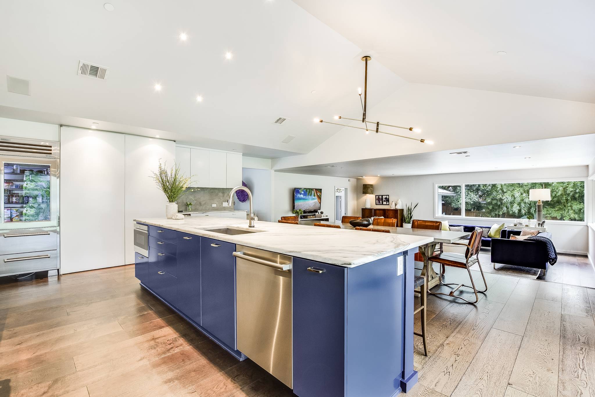 Mills Home - Image 12