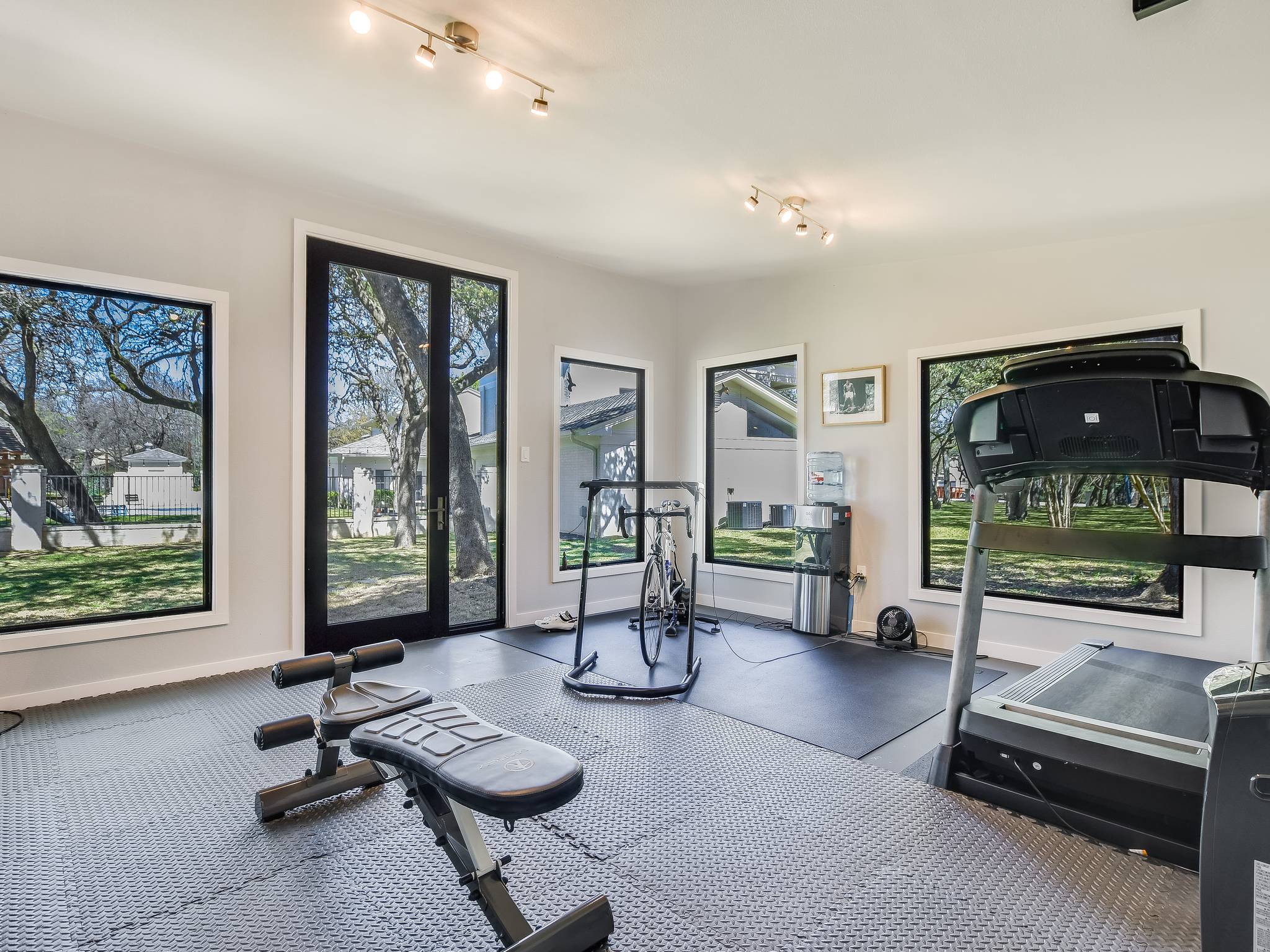 Graham Villa - Image 17