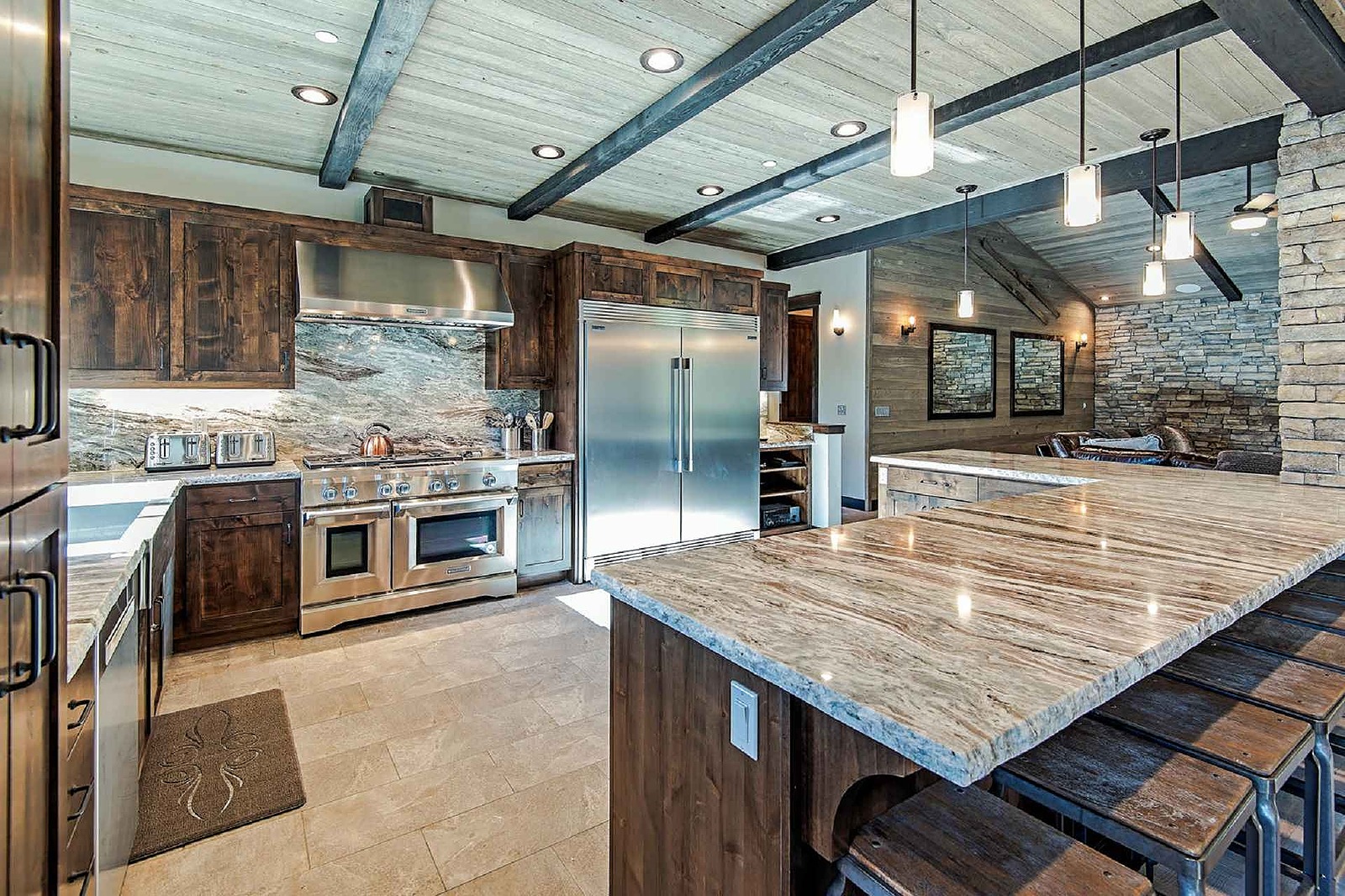 Trail Manor - Image 5