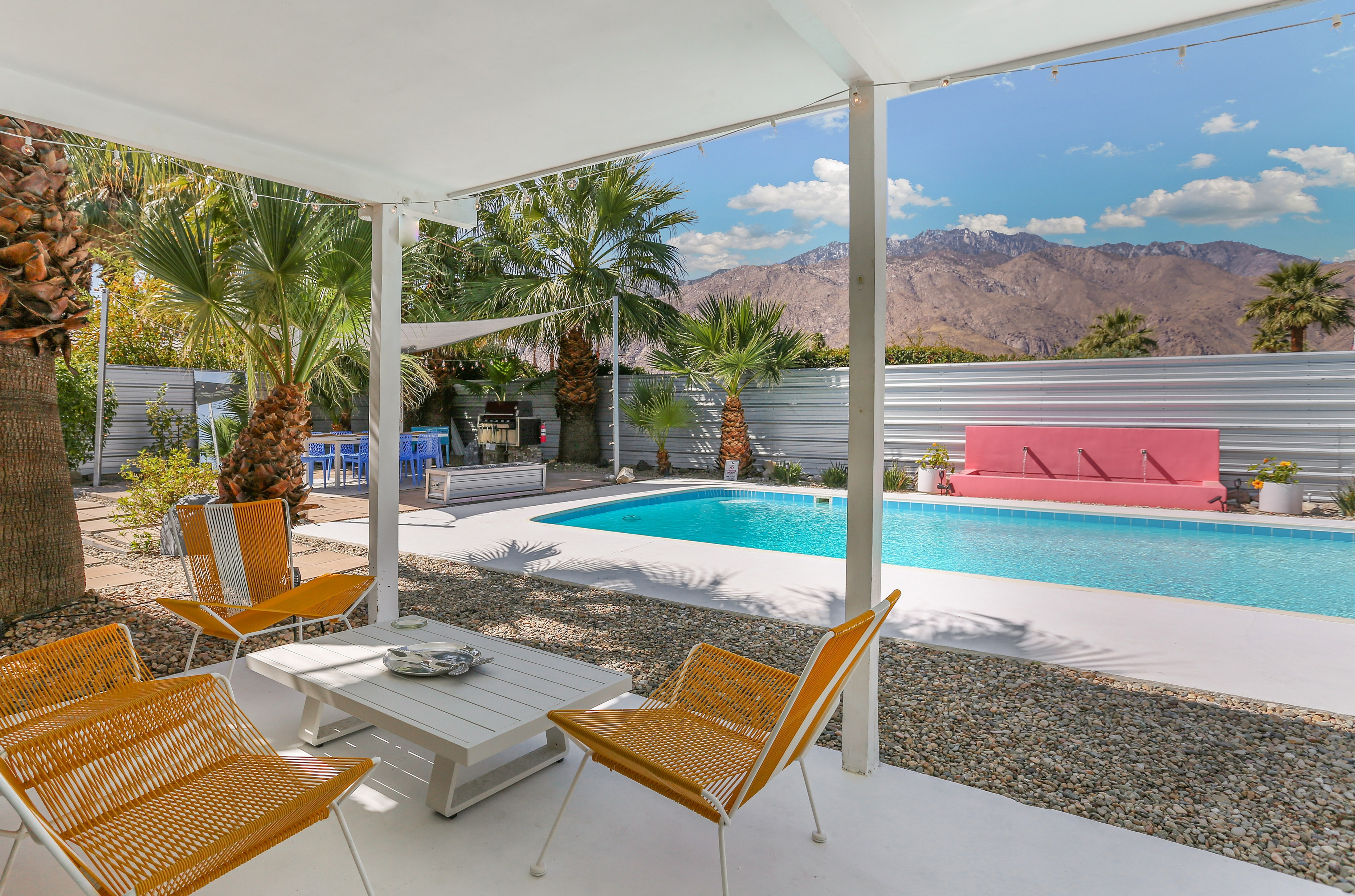 Lujo House - Image 22