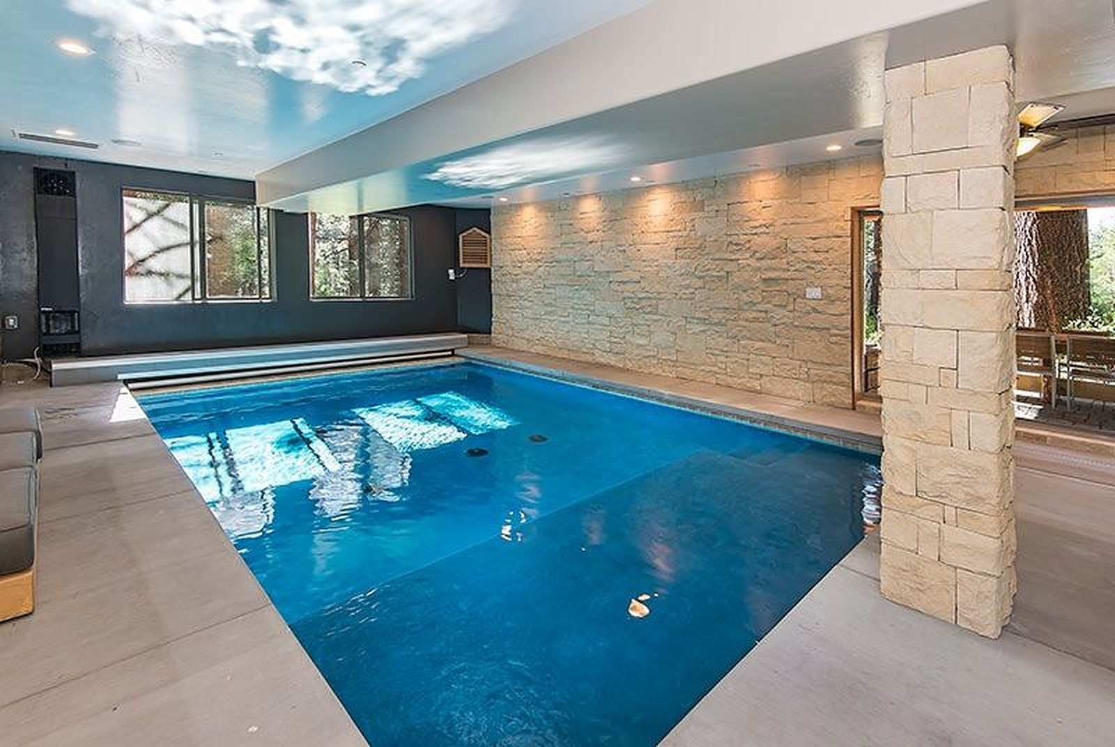 Saddle Manor - Image 11