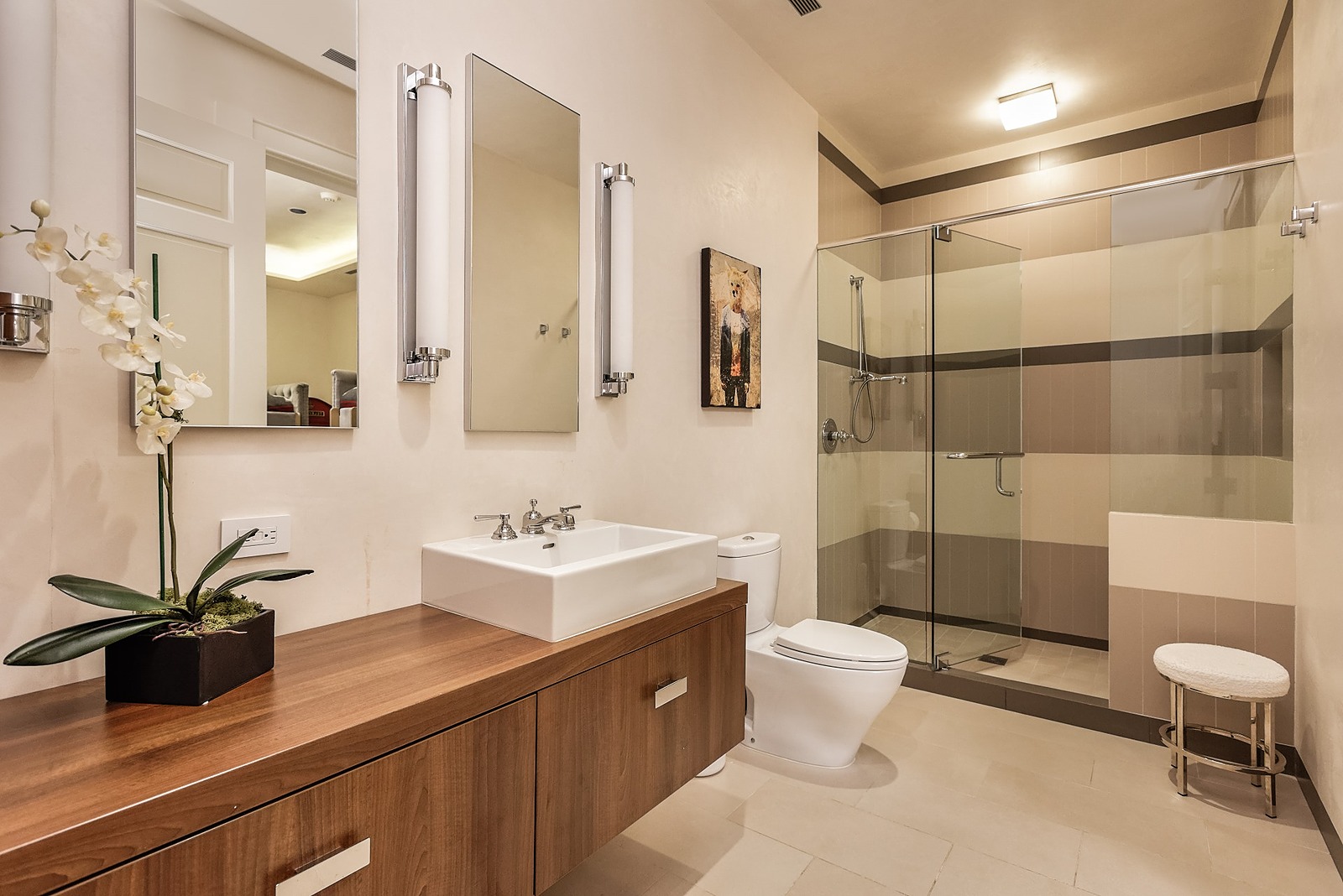 Monarch Place - Image 22