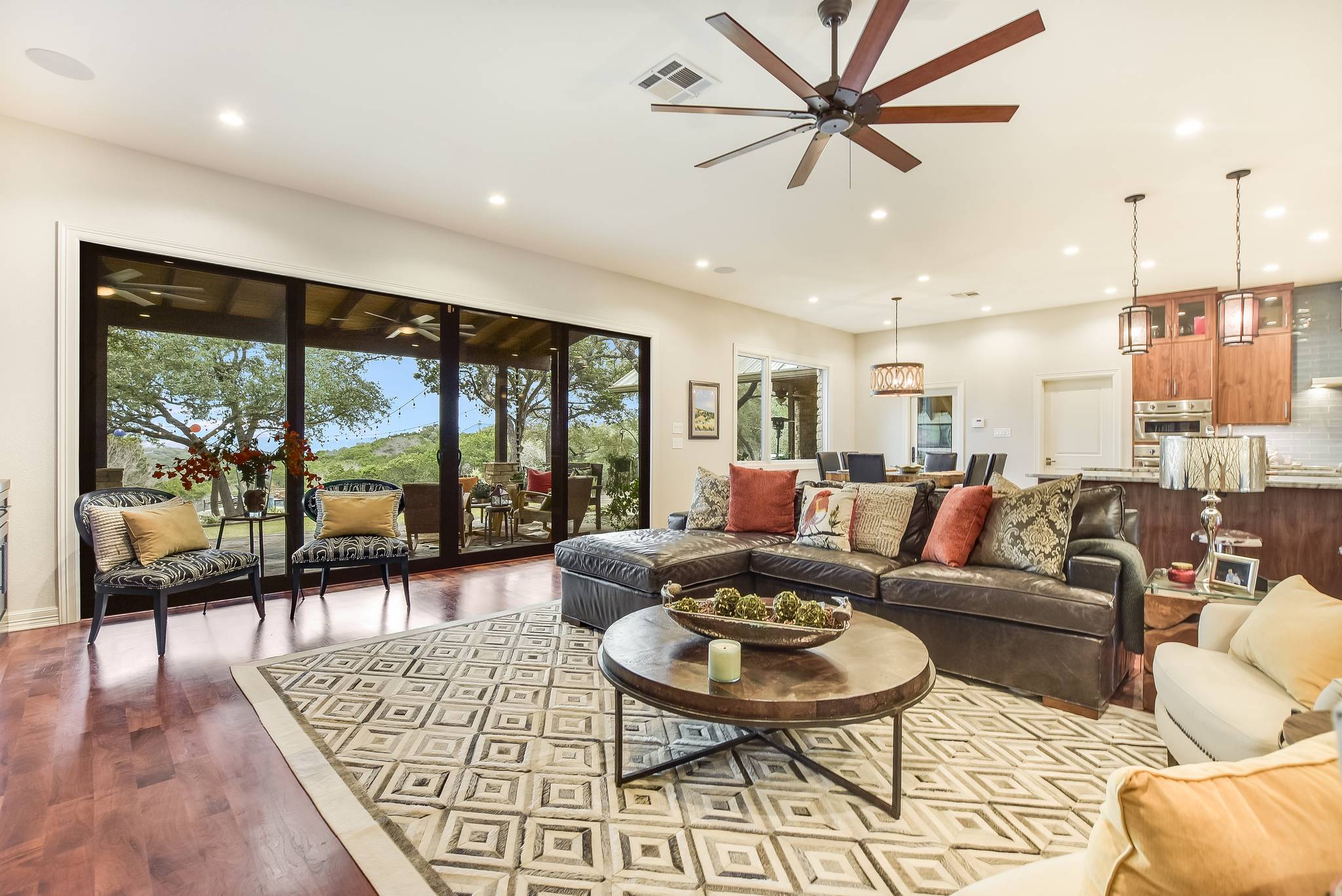 Scrub Oak House - Image 2