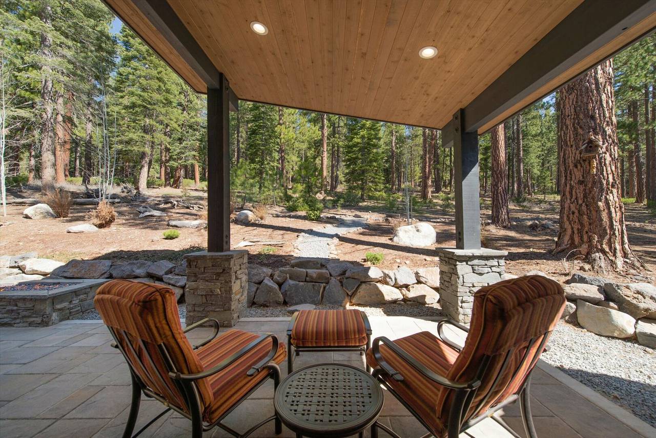 Jacobson House - Image 23