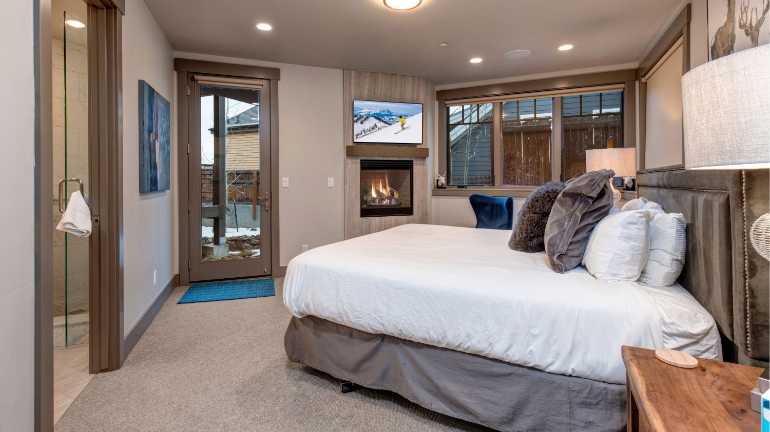 Empire House - Image 11