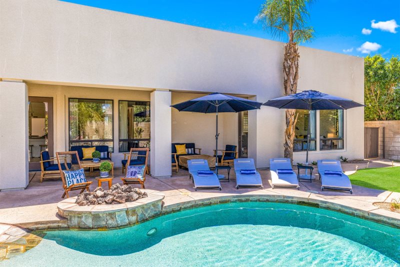 Josefina Villa - Image 39