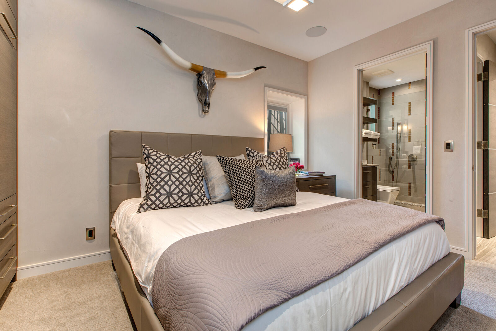 Boulder House - Image 30