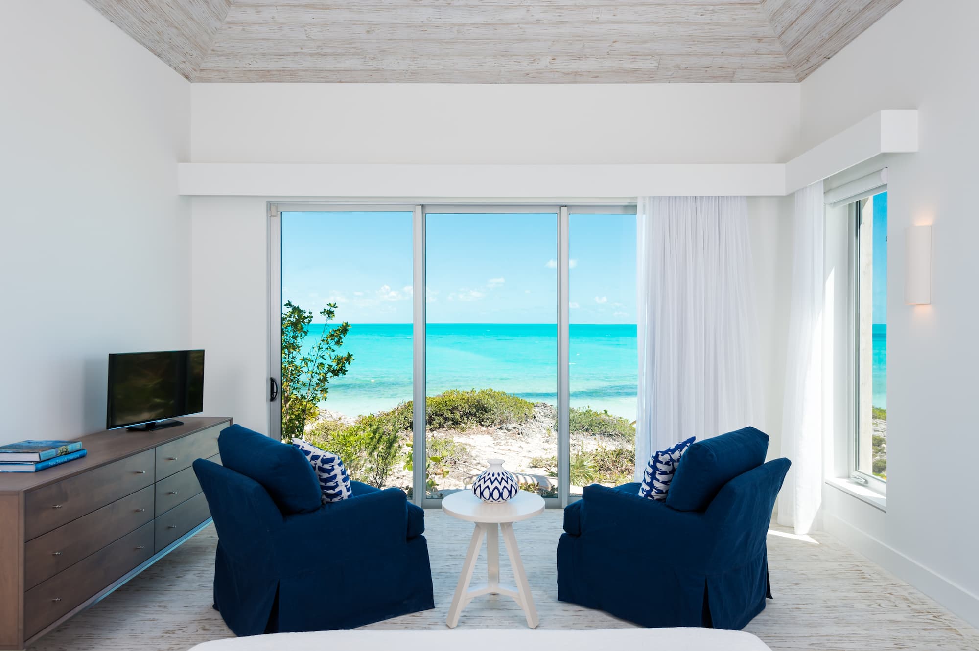 Ocean Waves Place - Image 10