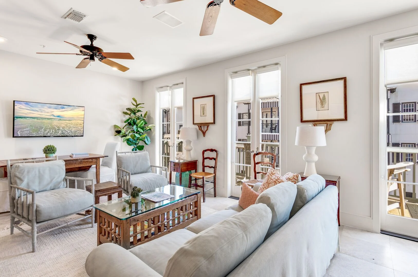 Main Street Penthouse - Image 2