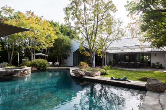 Honeysuckle House - Image 56