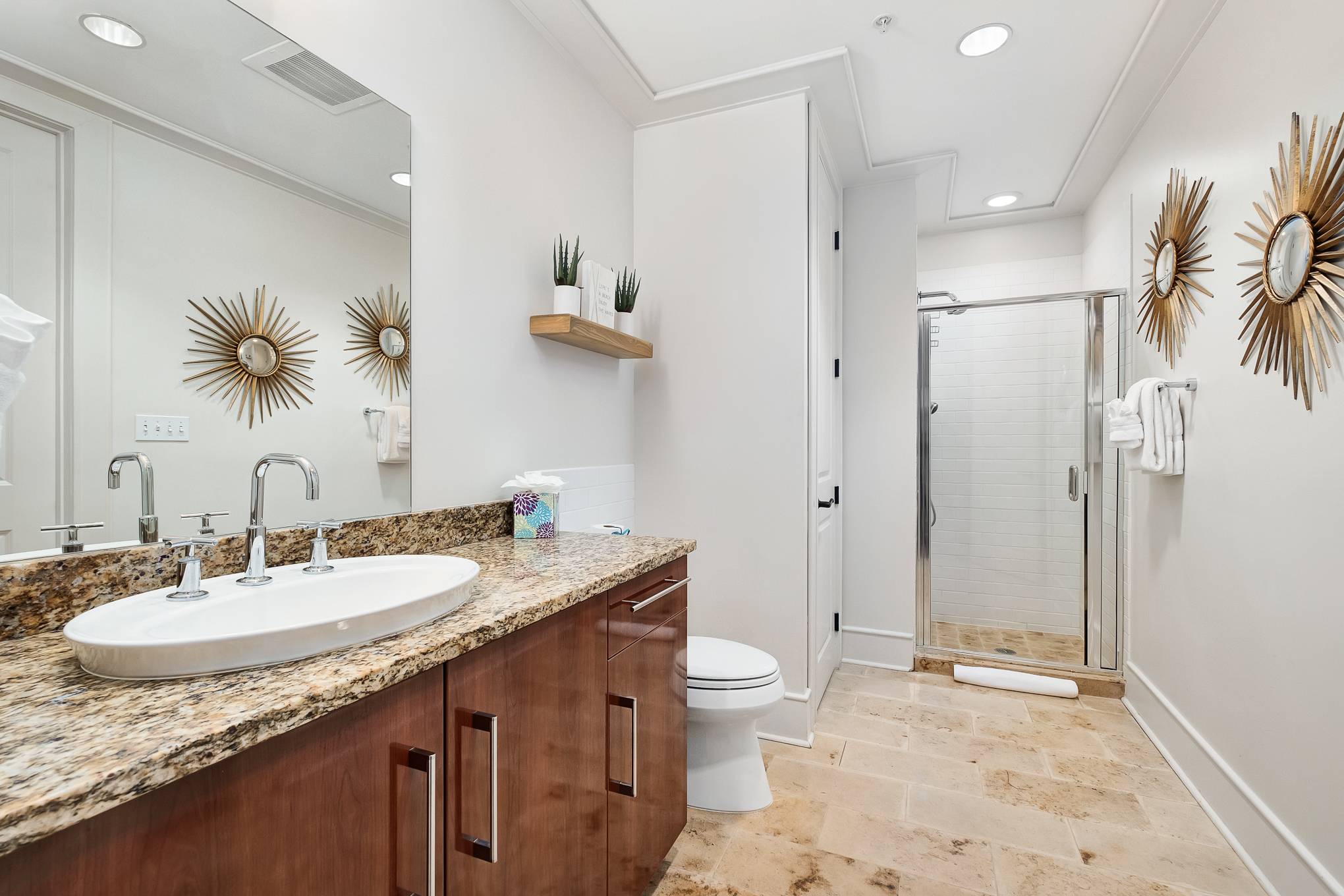 Lagoon Home - Image 17