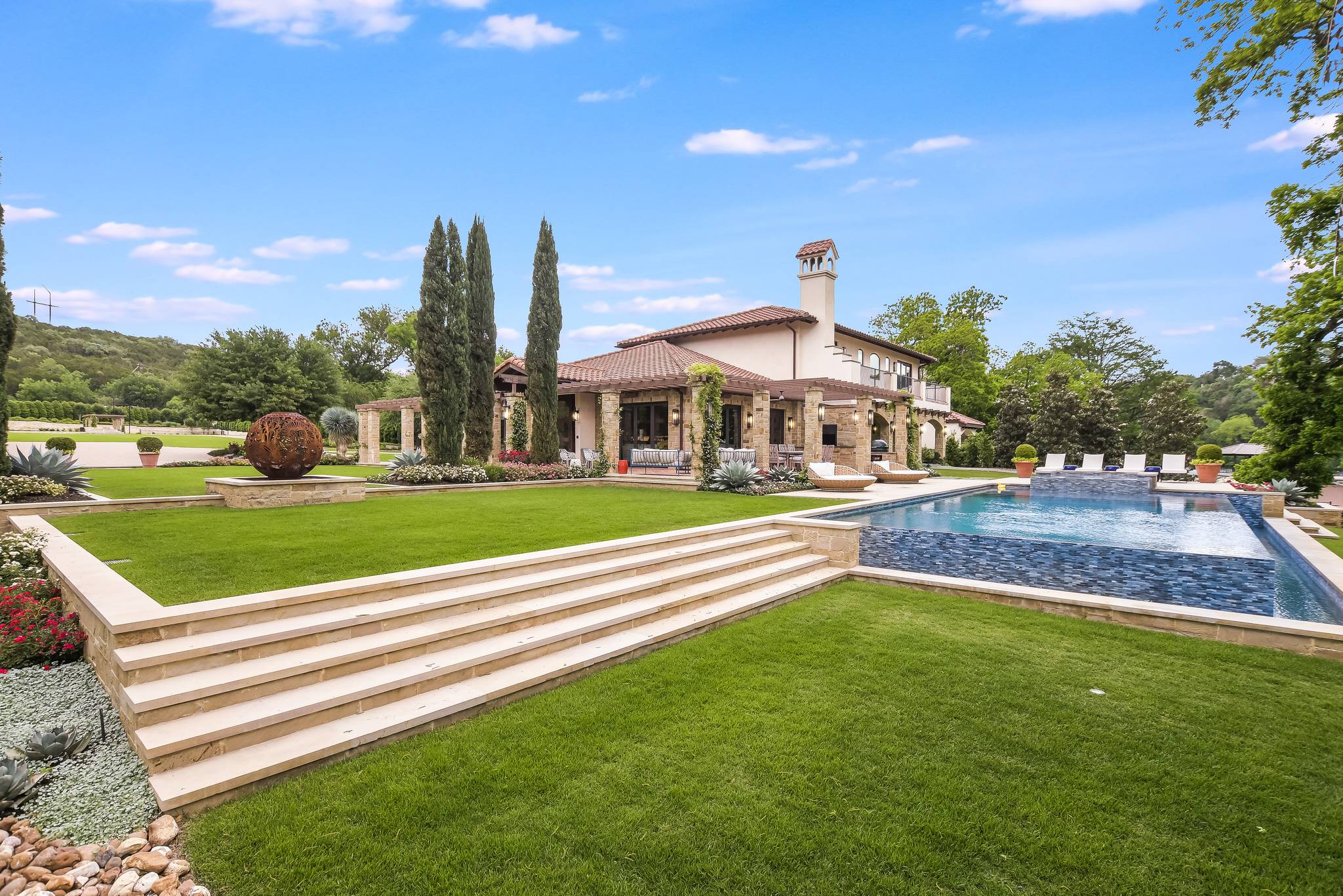 Southern Magnolia Estate - Image 46