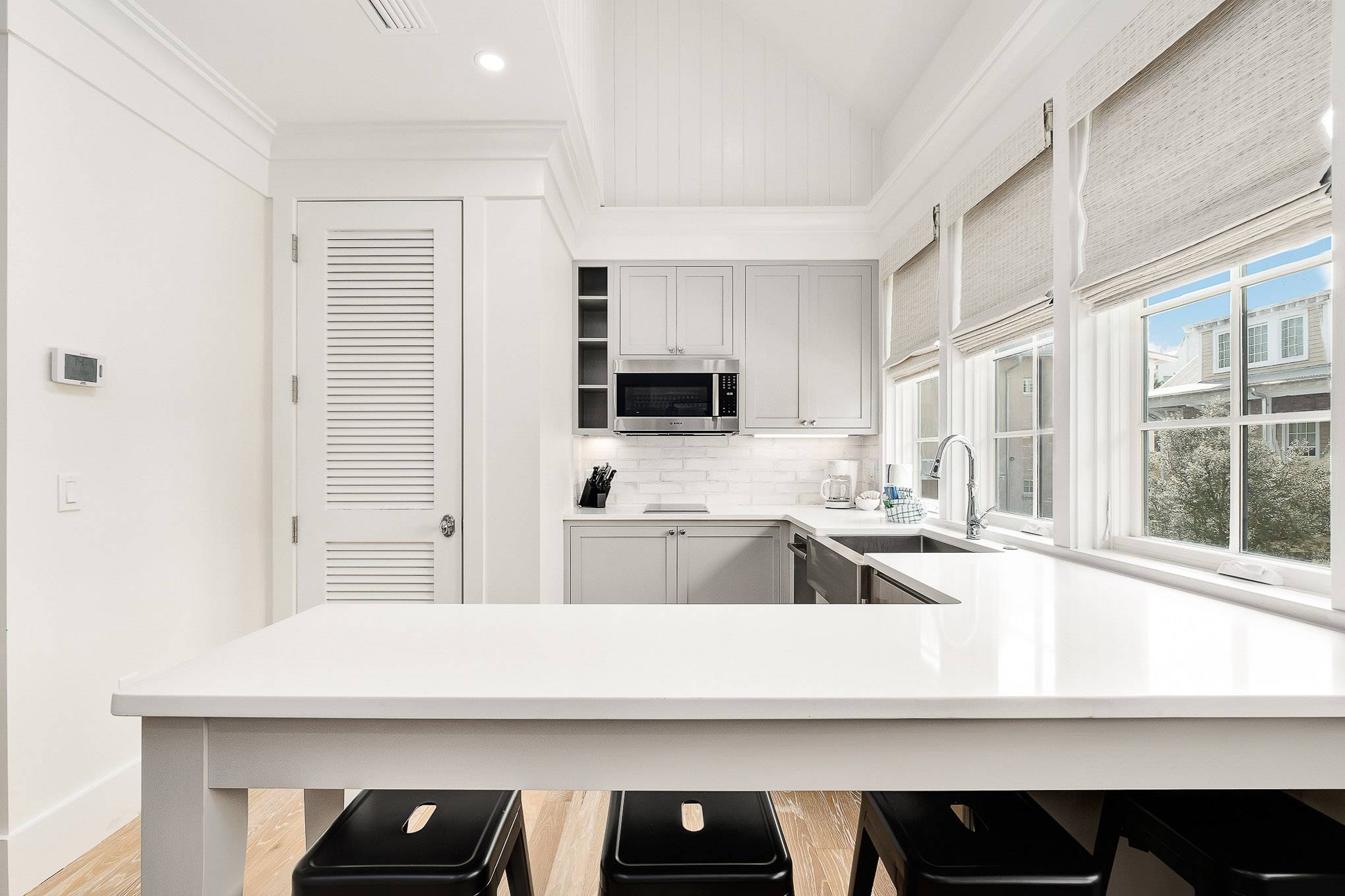 Blue Tang Home - Image 5