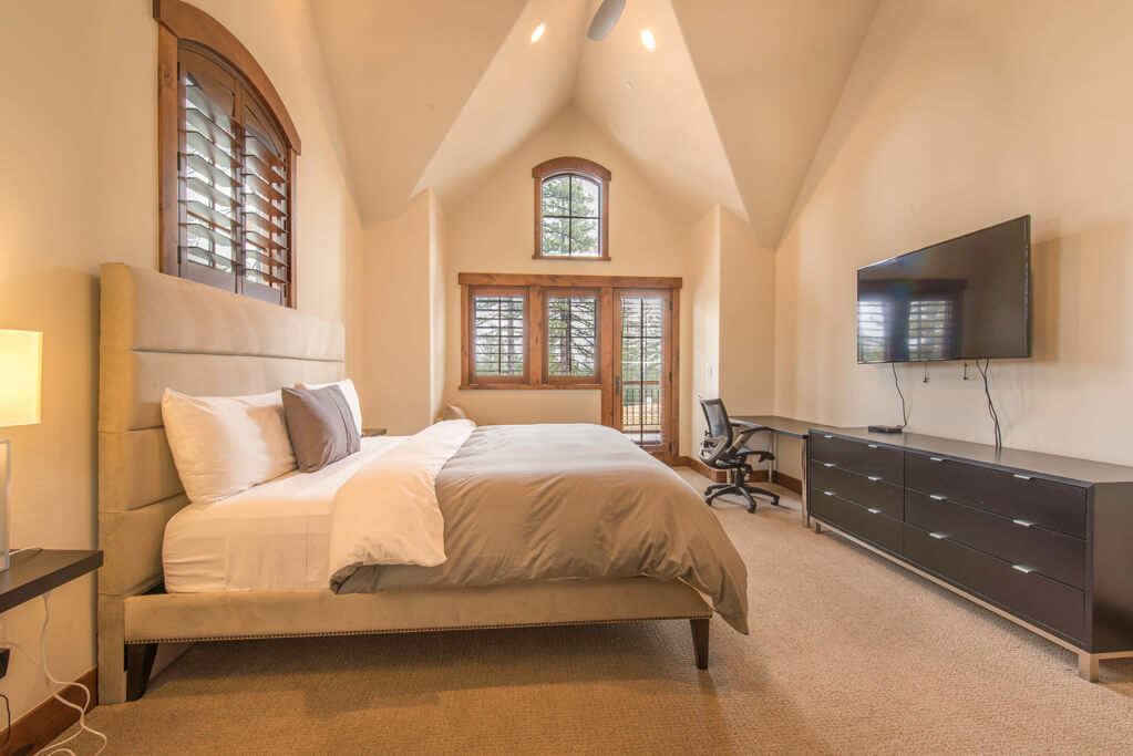 White Fir Home - Image 29