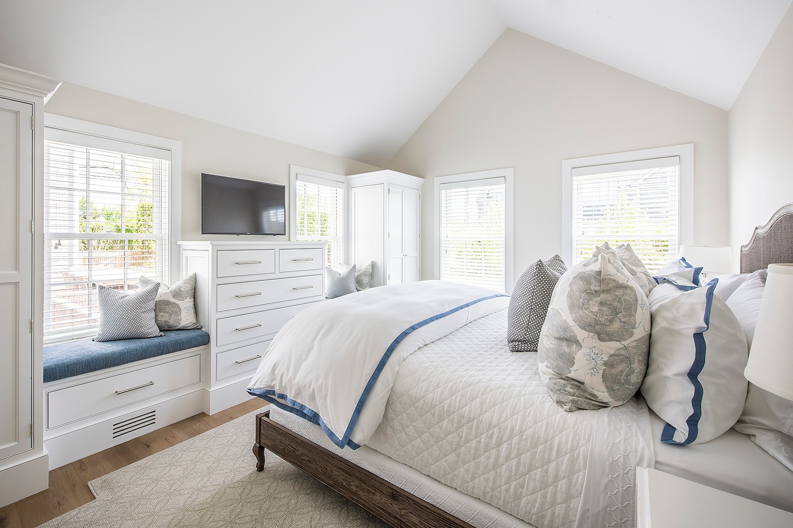 Lane Manor - Image 11