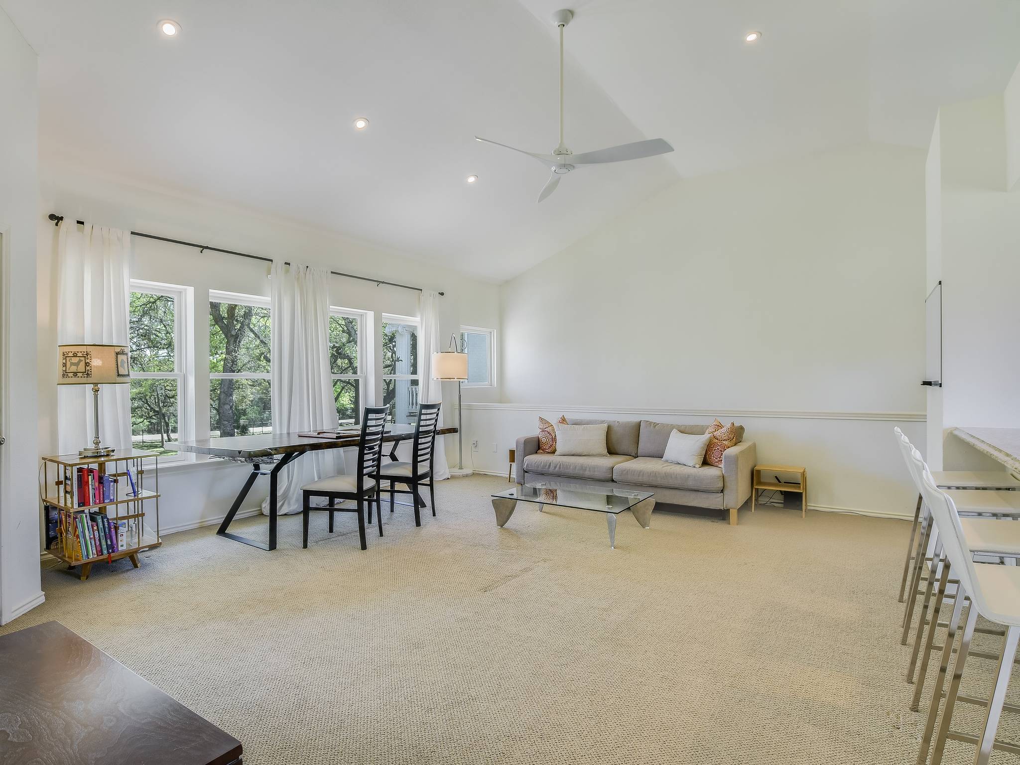 Graham Villa - Image 33