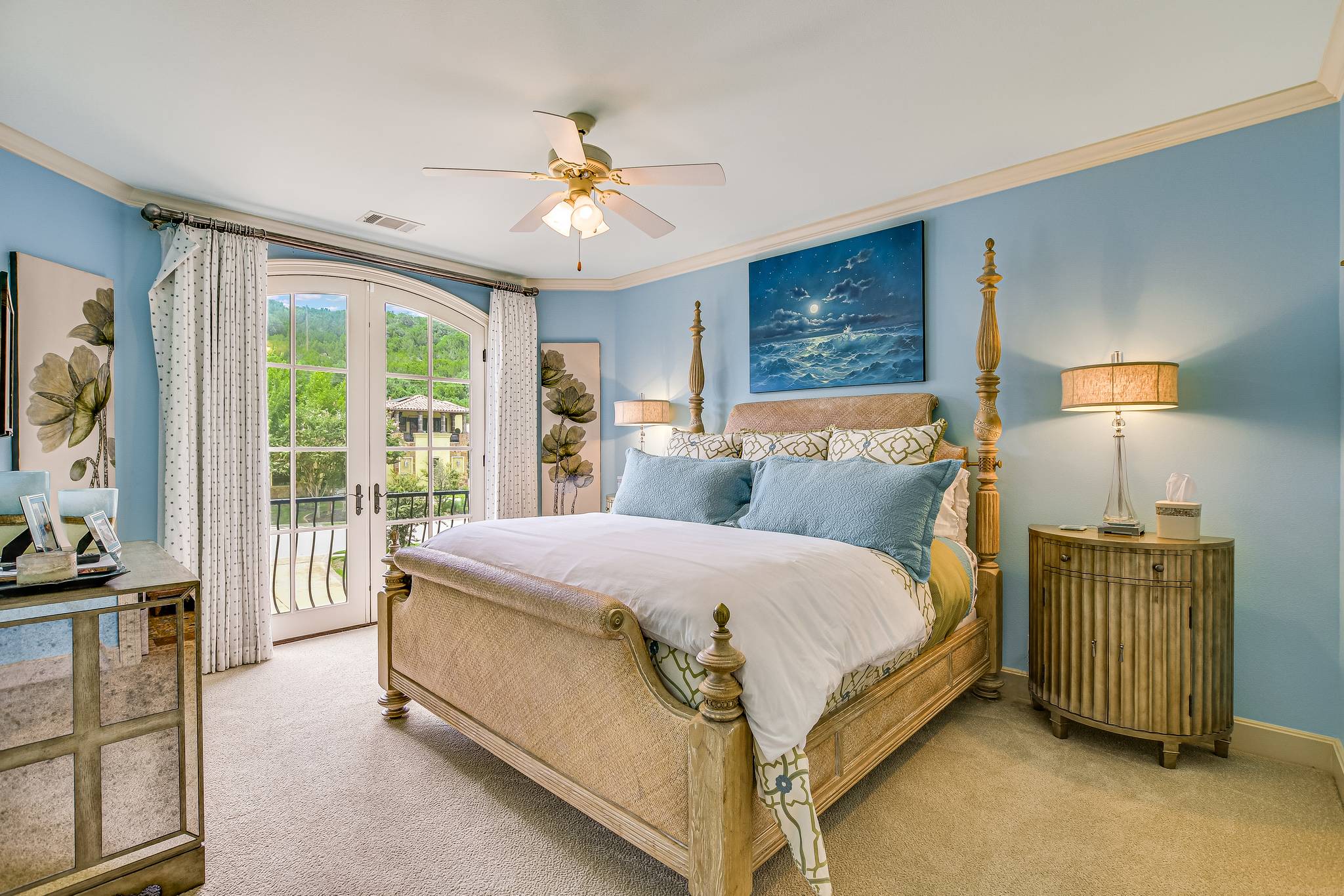 Janis Villa - Image 27