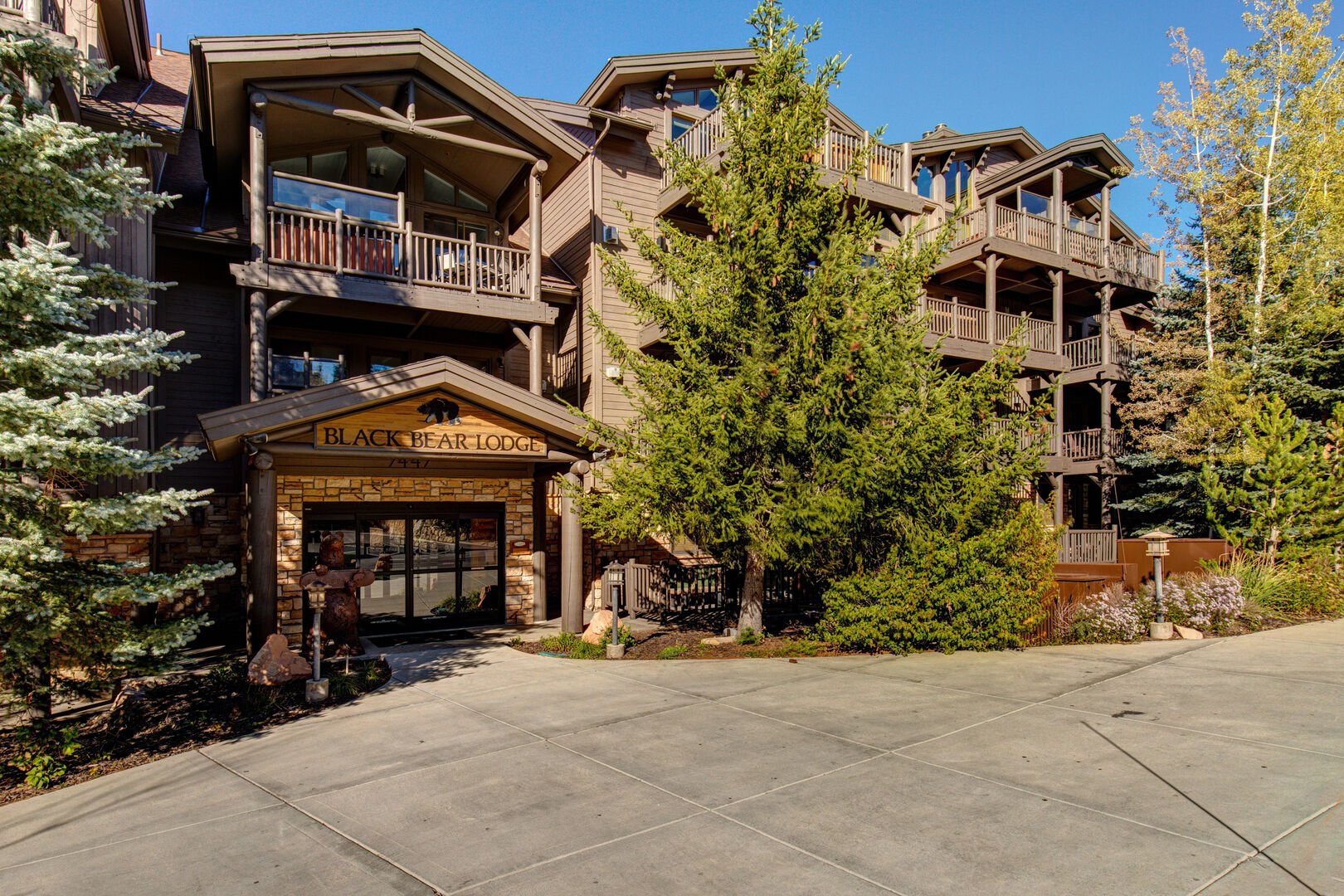 Deer House - Image 41