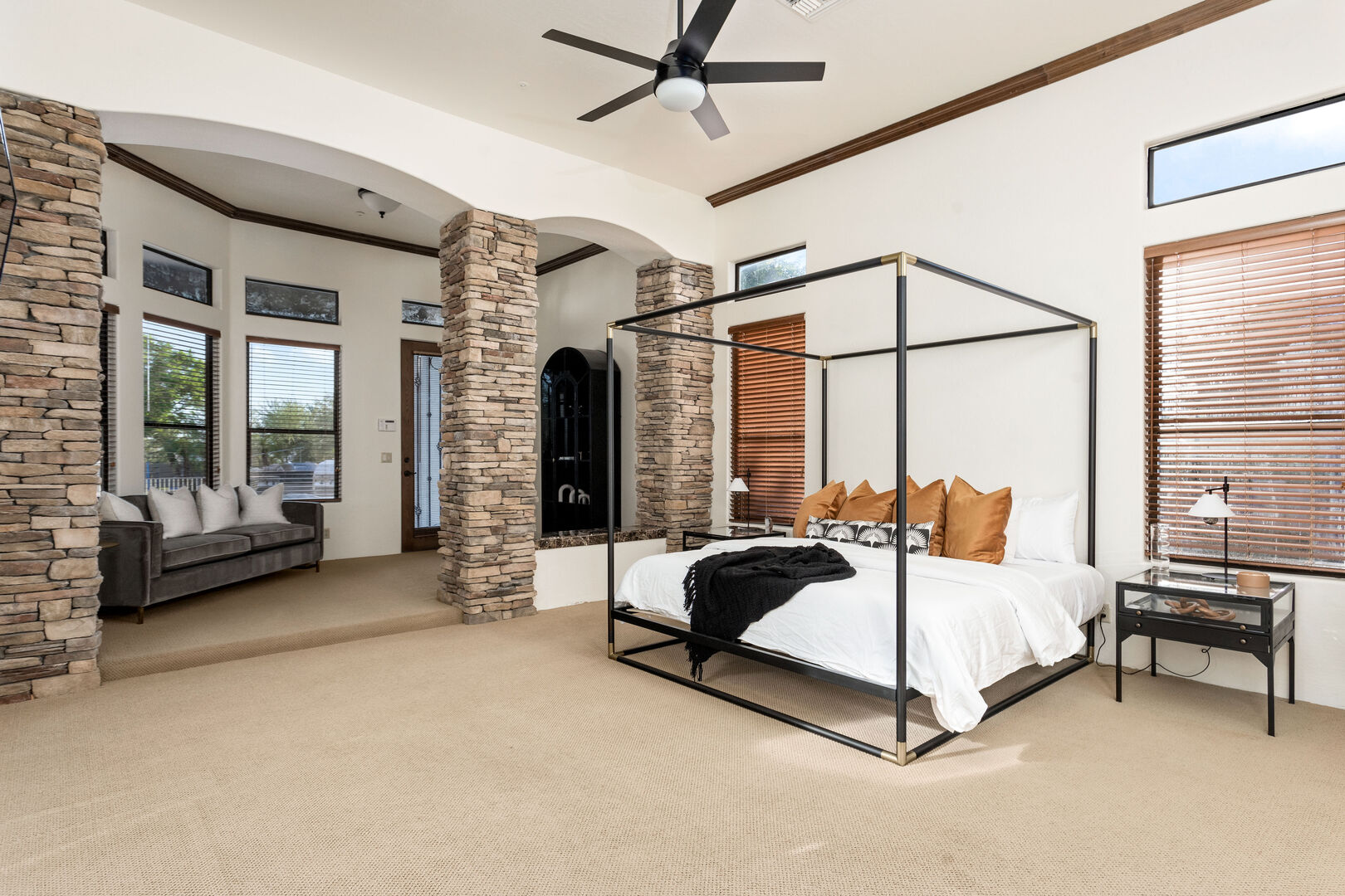 Redbird Manor - Image 19