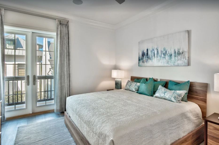 Hall Home - Image 22