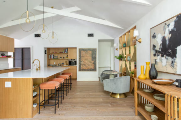 Honeysuckle House - Image 11