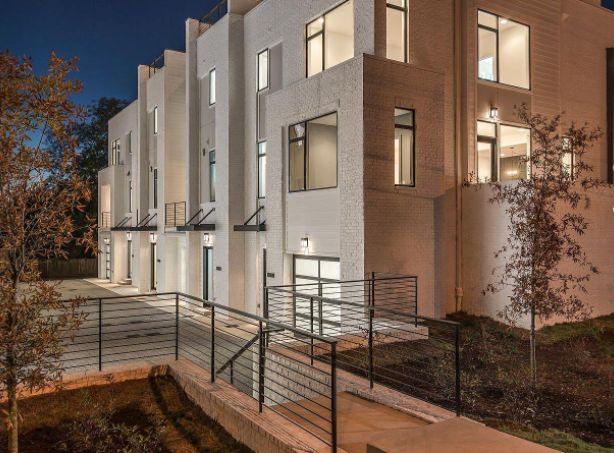 Carter Home - Image 23