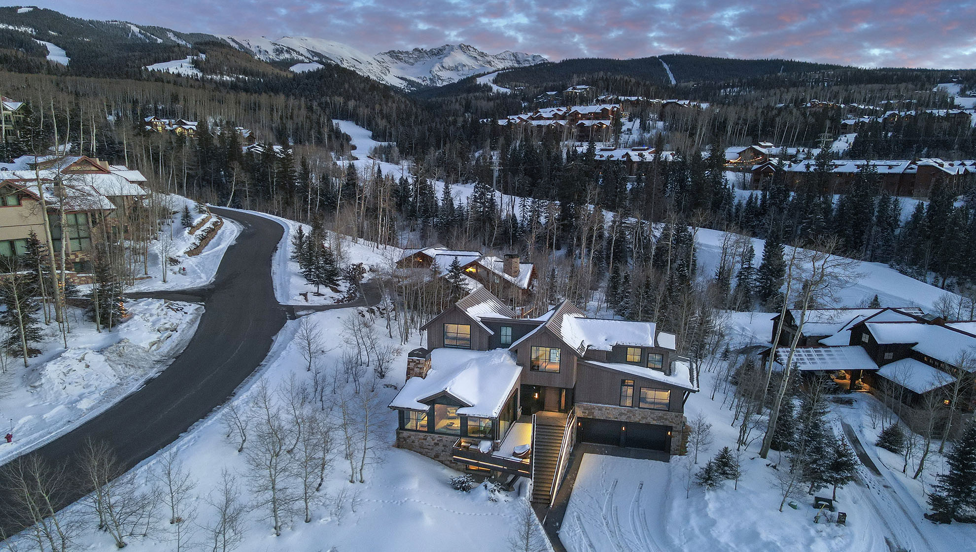 Vischer Place - Image 30