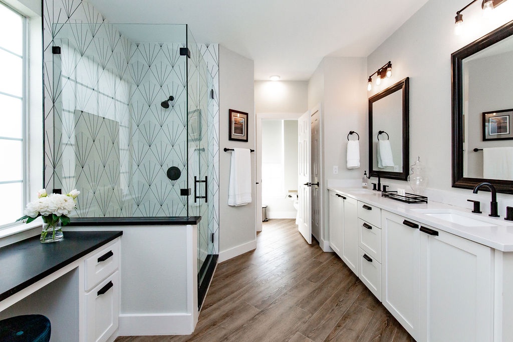 Sundown Manor - Image 23