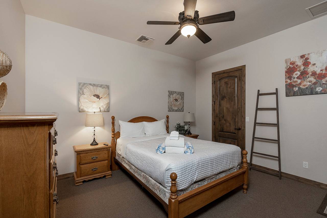 Onyx Villa - Image 32