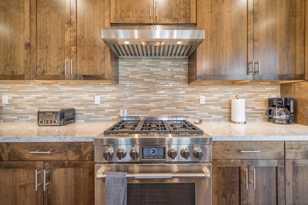 Mountain Hemlock Home - Image 11