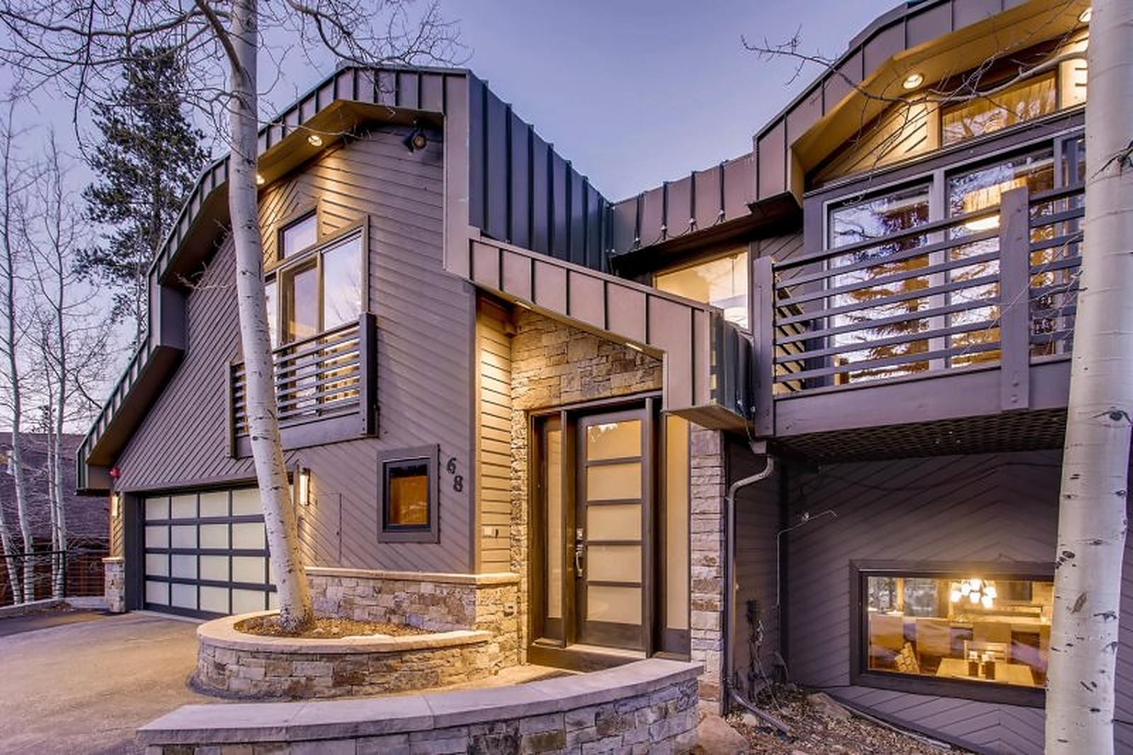 Amber Manor - Image 35