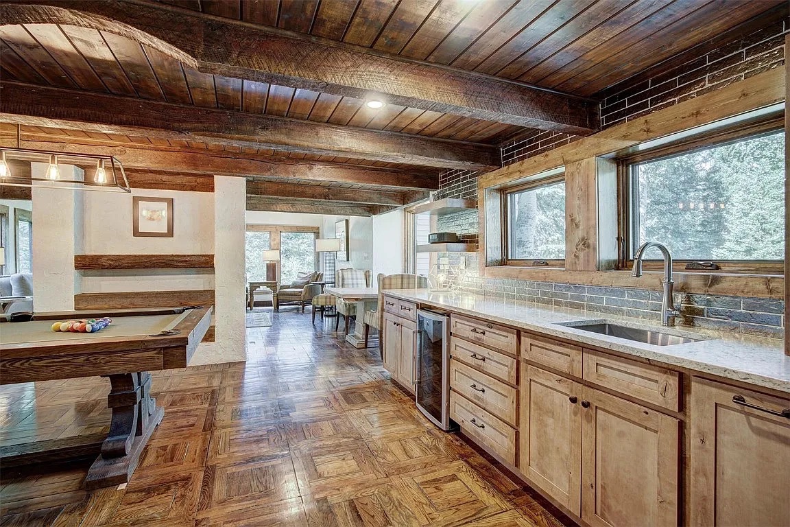 Creekside Chateau - Image 16