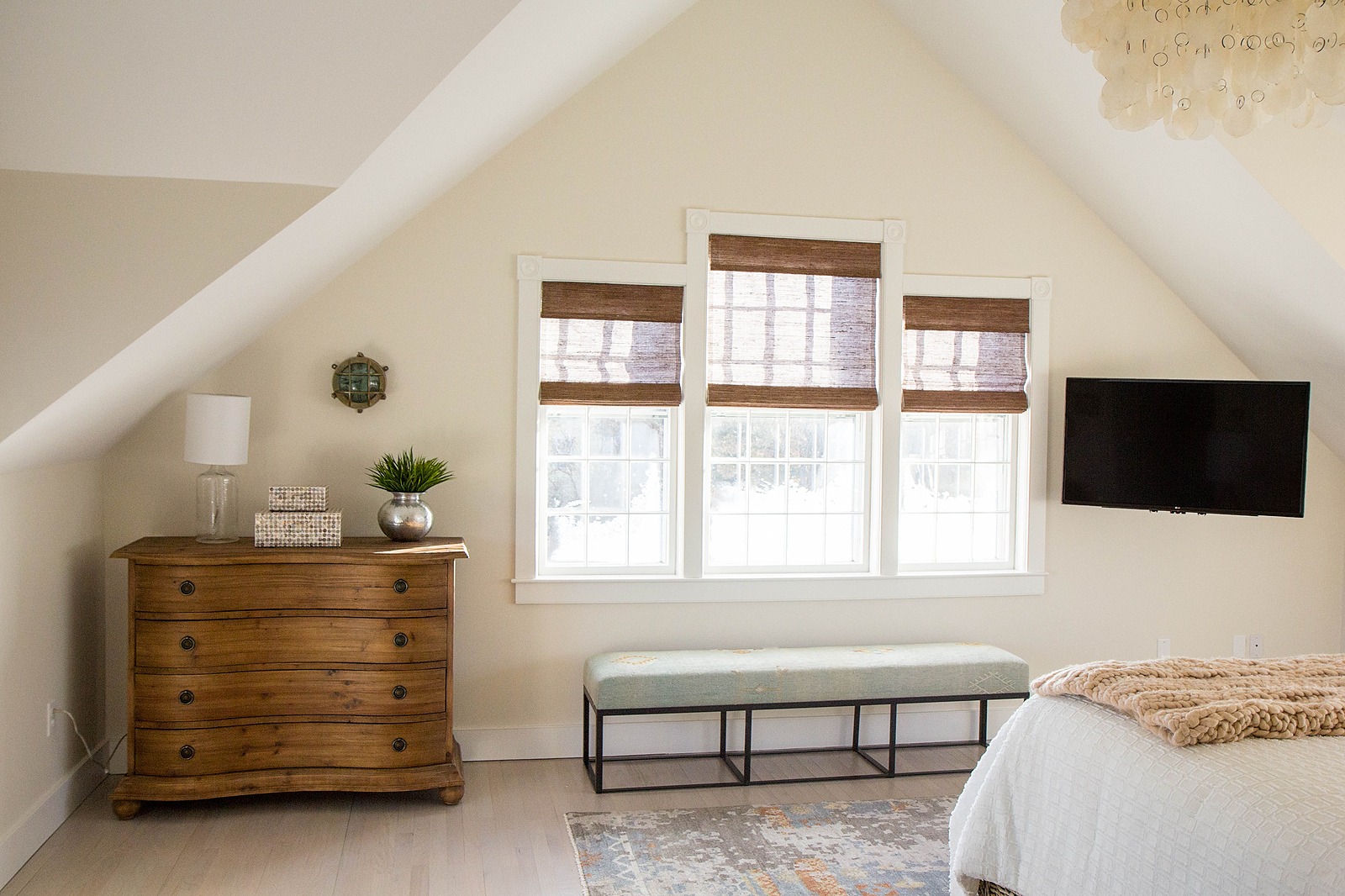 Jennifer House - Image 24