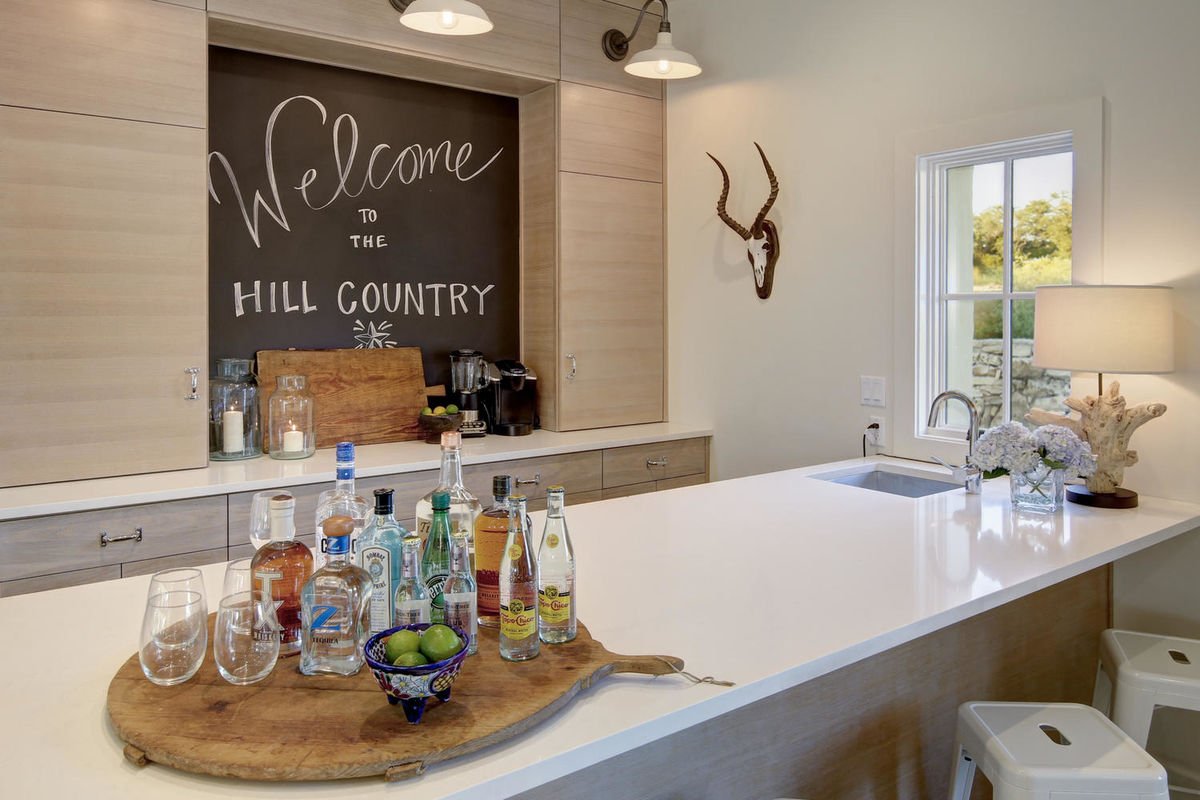 Spring Manor - Image 4