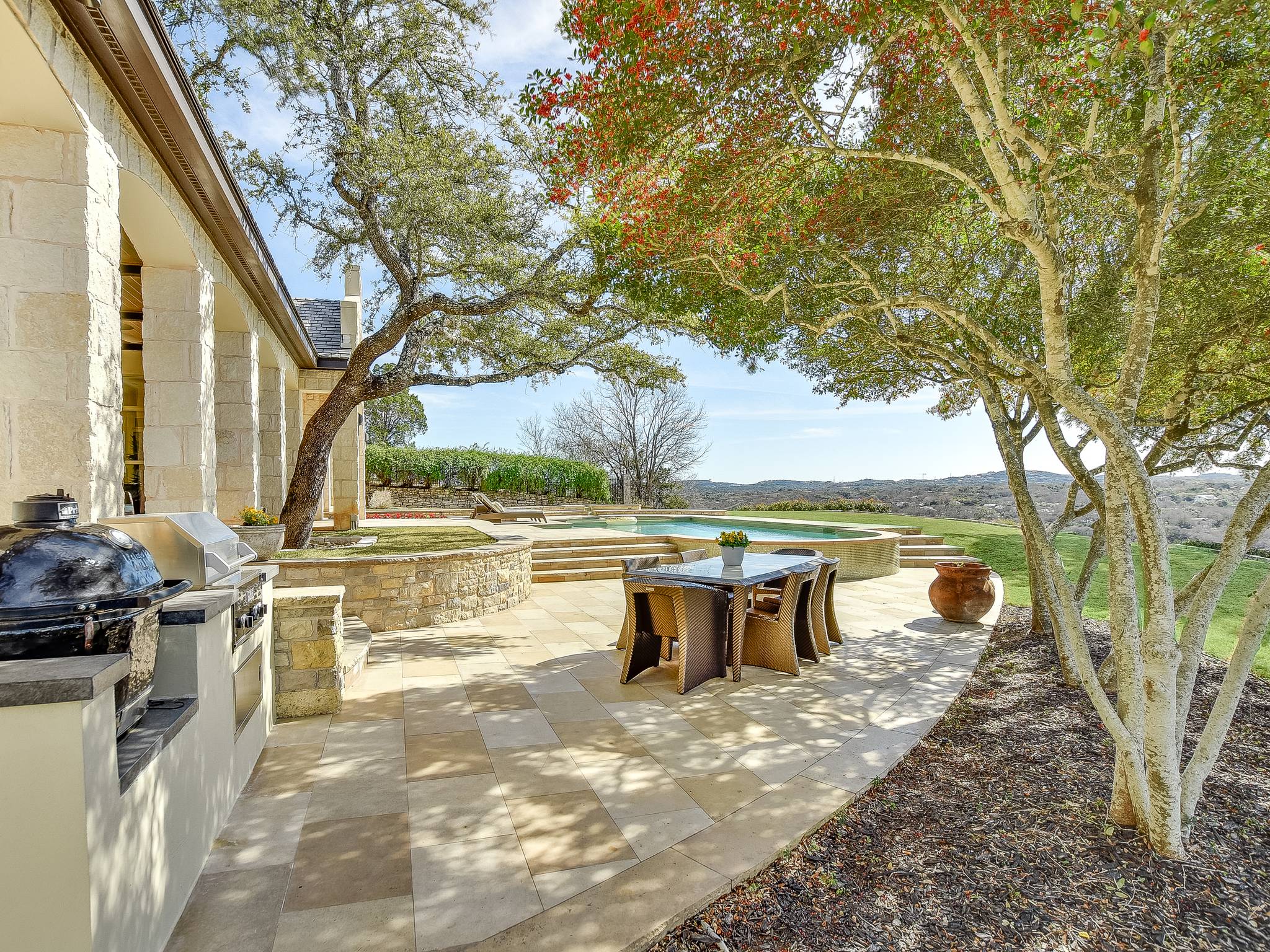 Red Cypress Home - Image 27