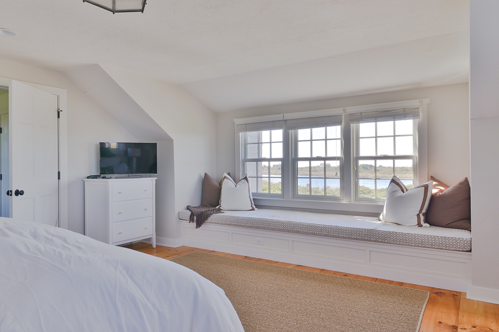 Miacomet Place - Image 17