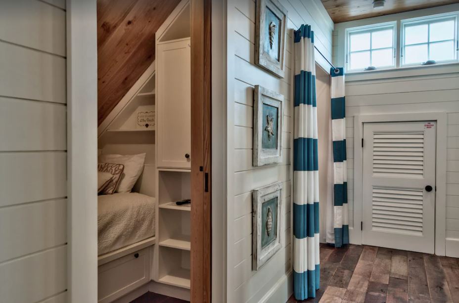 Providence Place - Image 22