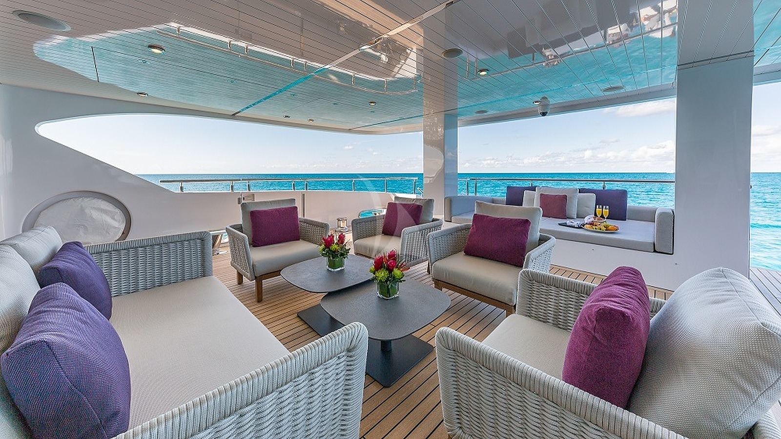 Big Sky Yacht - Image 10