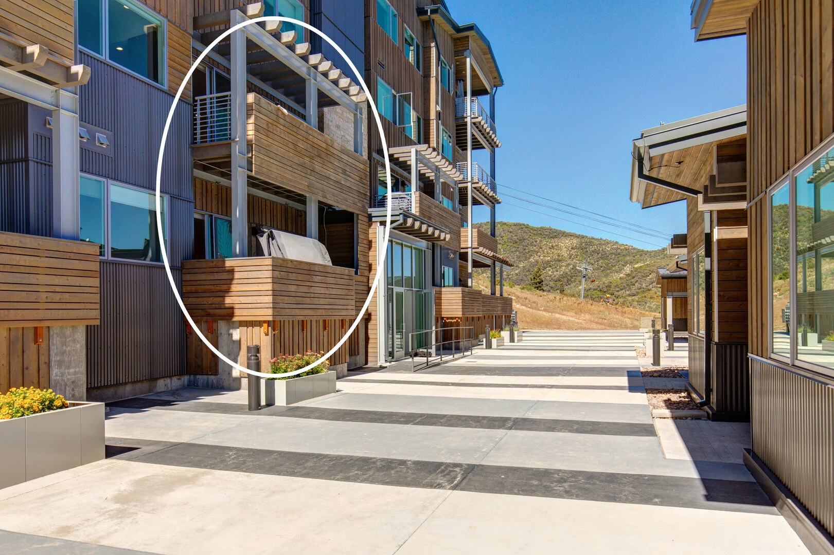 High Mountain Home - Image 44