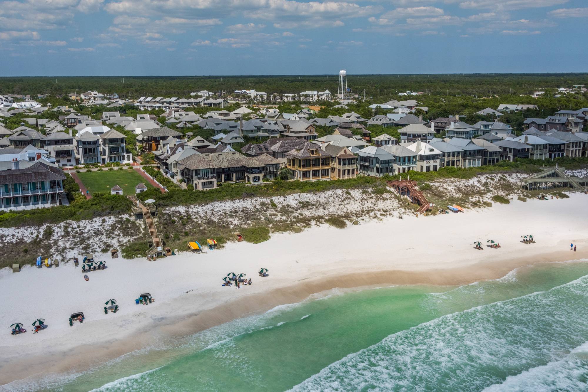 Green Turtle House - Image 33